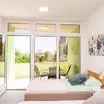 Apartmán Paradise *