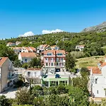 Apartmán Paradise *